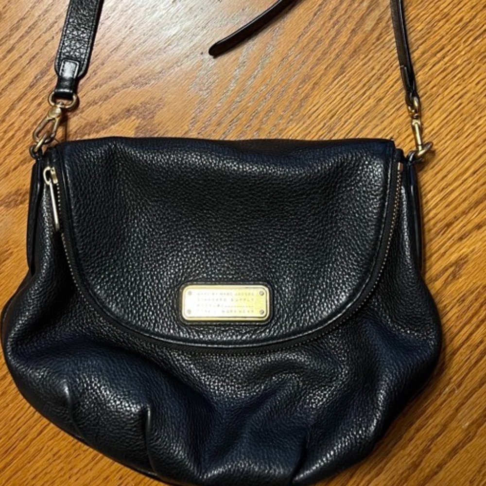 Marc Jacobs Cross Body Leather Bag